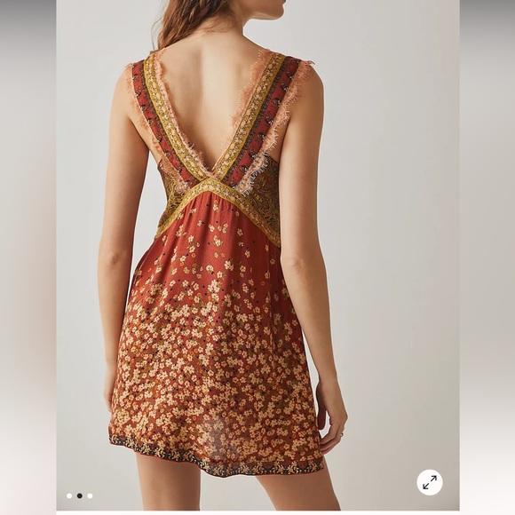 Free People East Willow Trapeze Slip in Copper combo size xs - Picture 2 of 10